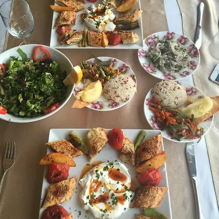 Boutique Suites At The Moonlight דירה